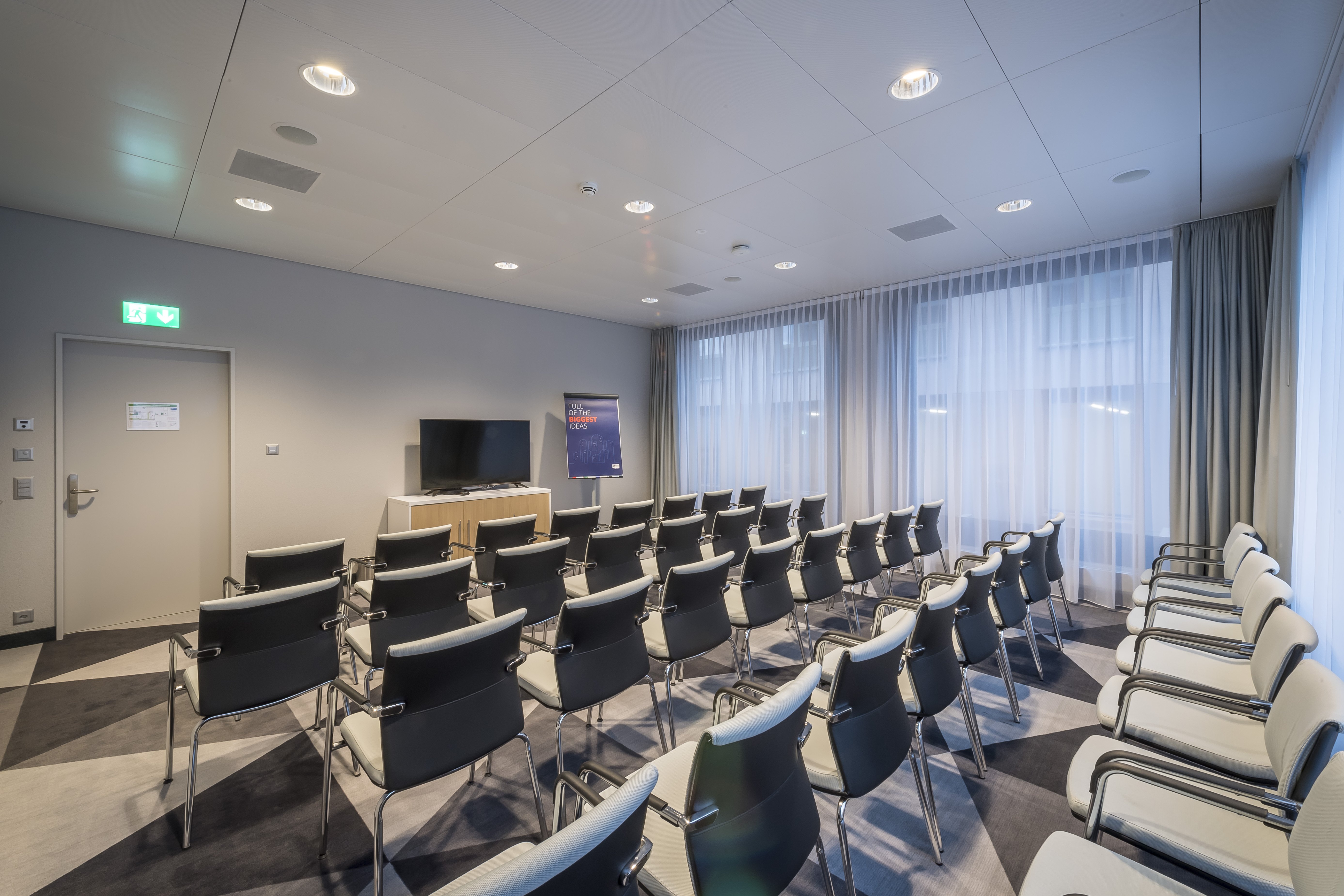 Holiday Inn Express Luzern Kriens 65/76