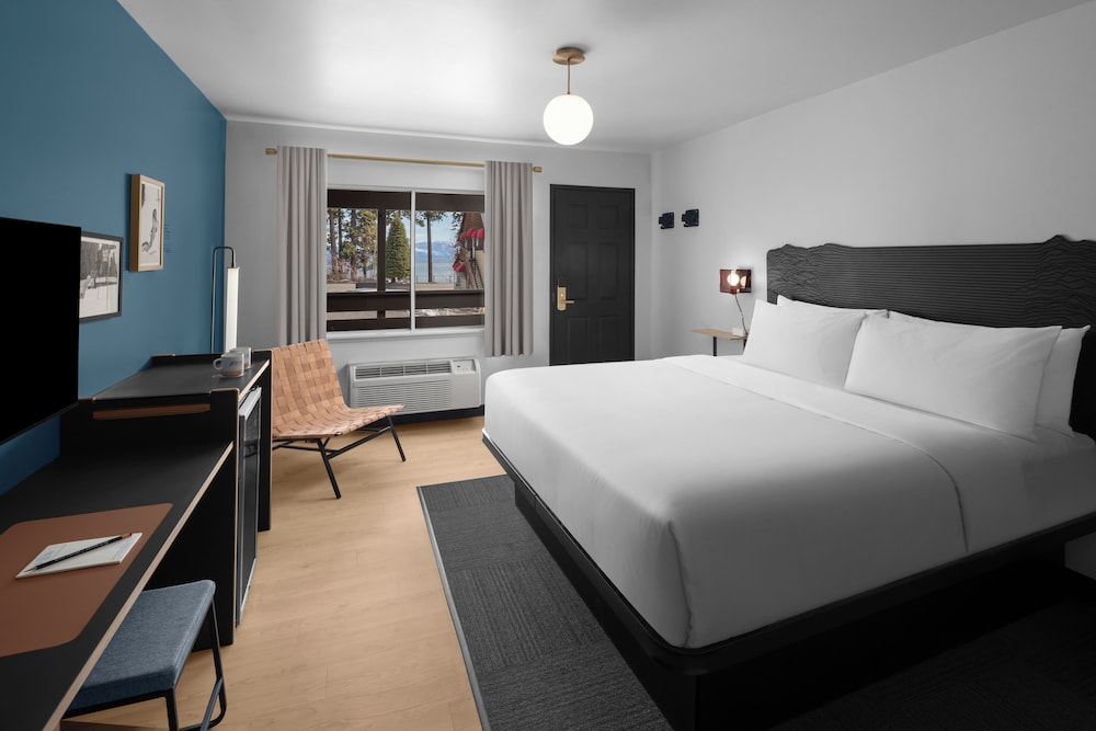 evo Hotel Tahoe City 8/50