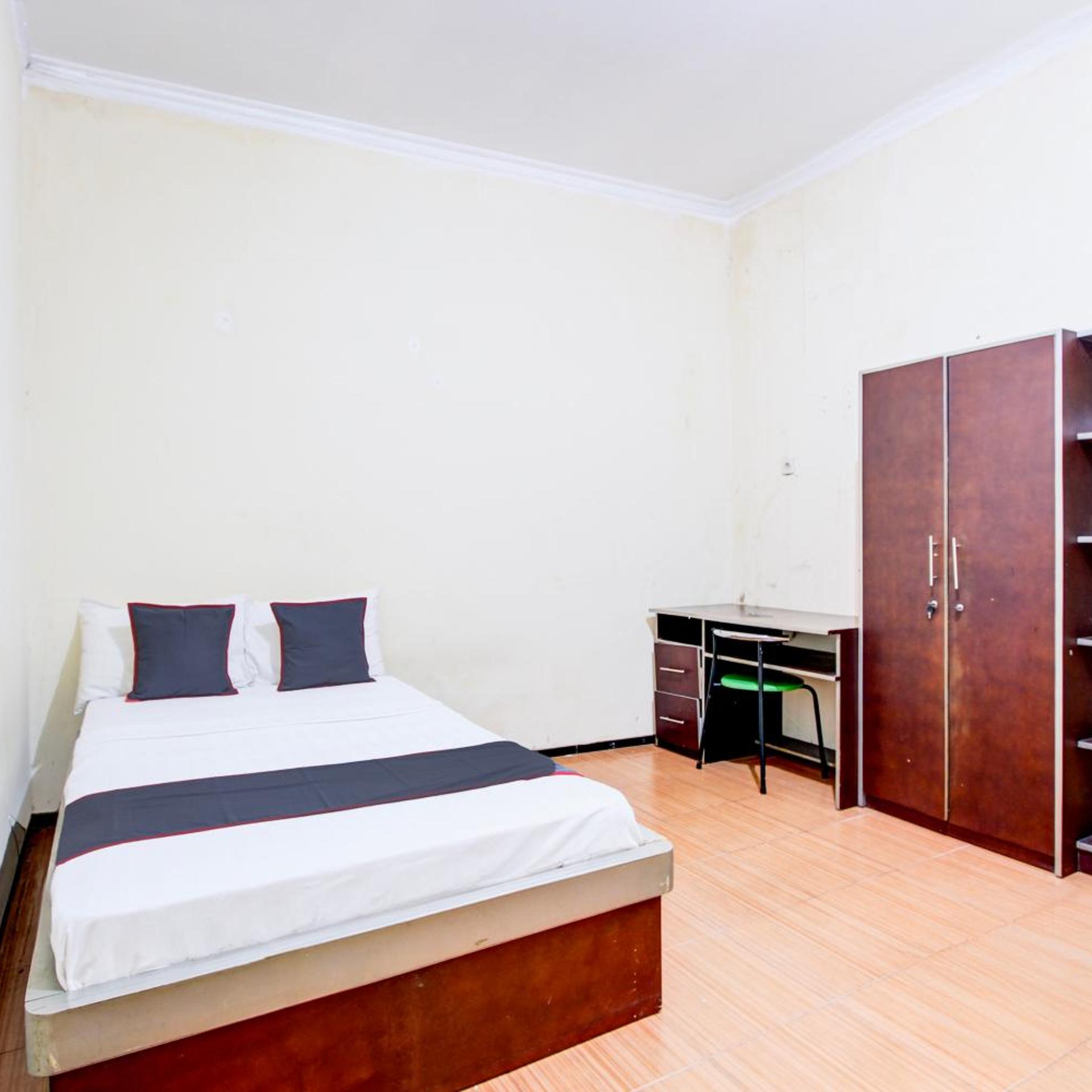 Hotel O Ump Near Rs Margono 20/34