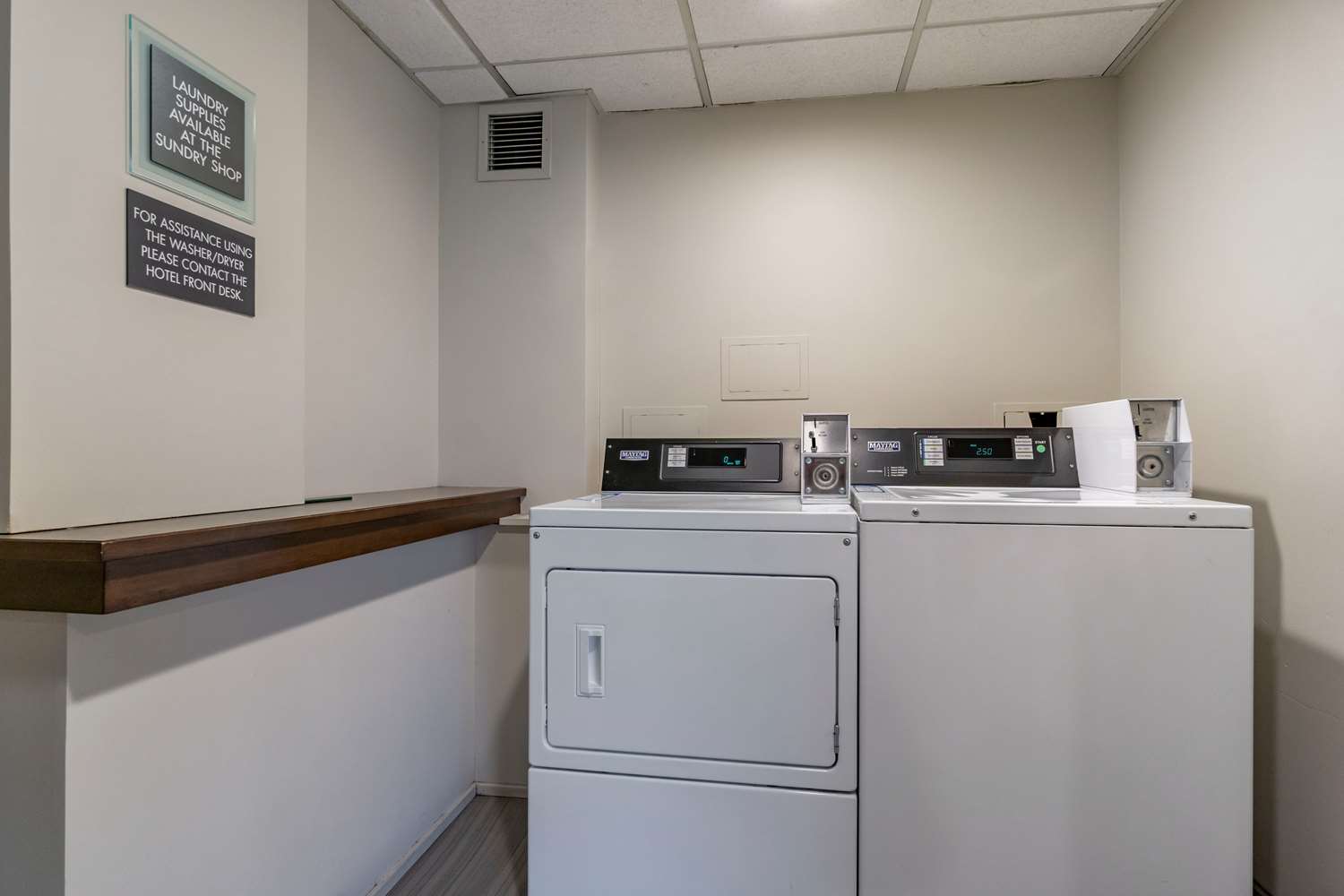 Best Western Plus Bellingham 8/40