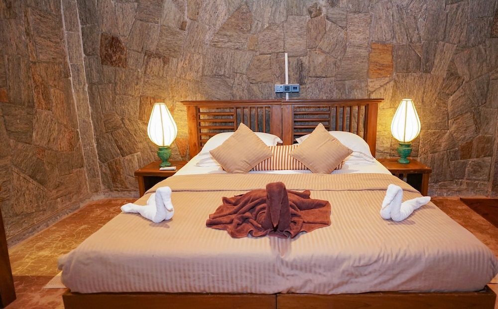 The Tea Cottage Resort And Spa 10/50
