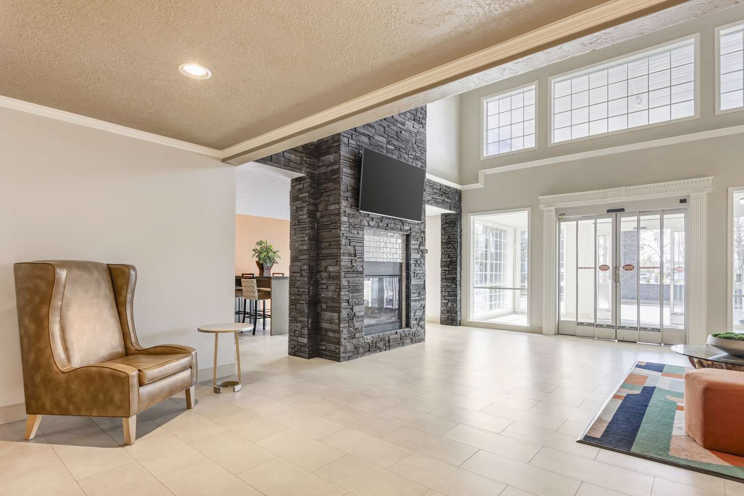 Best Western Plus Grand Manor Inn 21/43