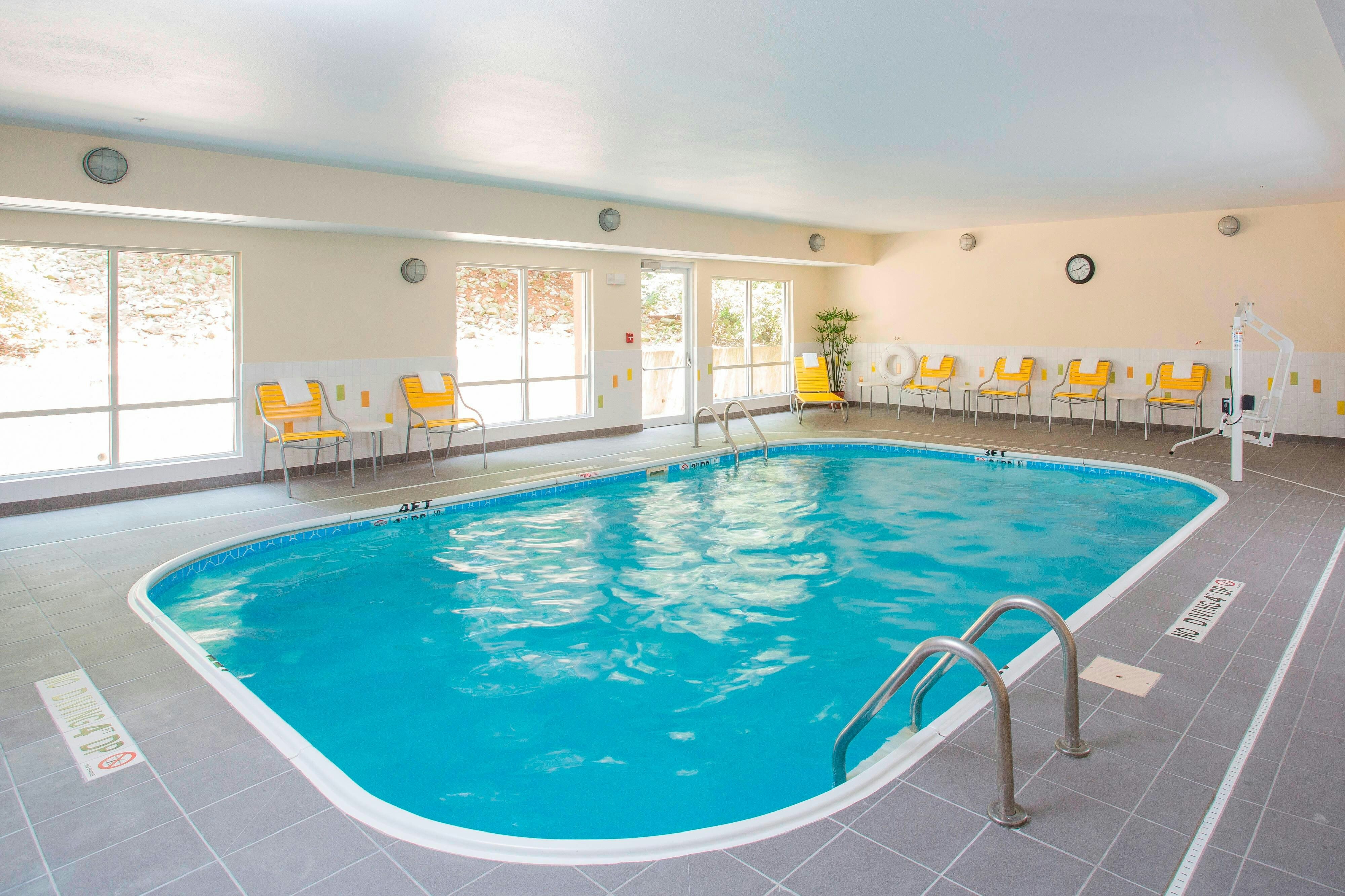 Fairfield Inn & Suites Quincy 25/33