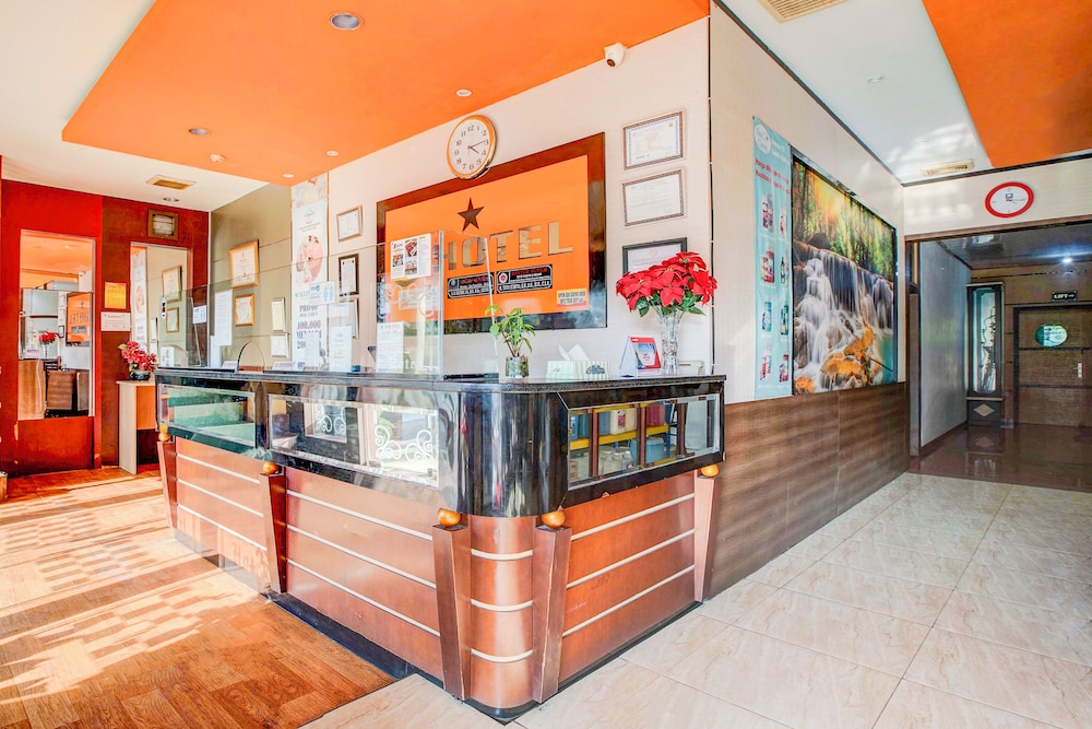 Collection O Batam near DC Mall formerly S Hotel 16/69