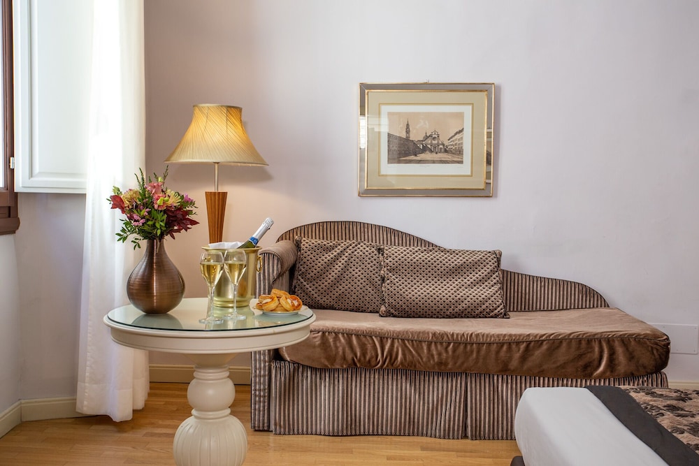 Boutique Hotel del Corso Firenze 30/50