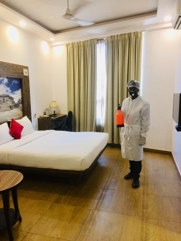 Grand Continent – Bangalore International Airport 21/57