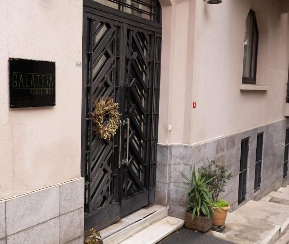 Galateia Residence 2/50