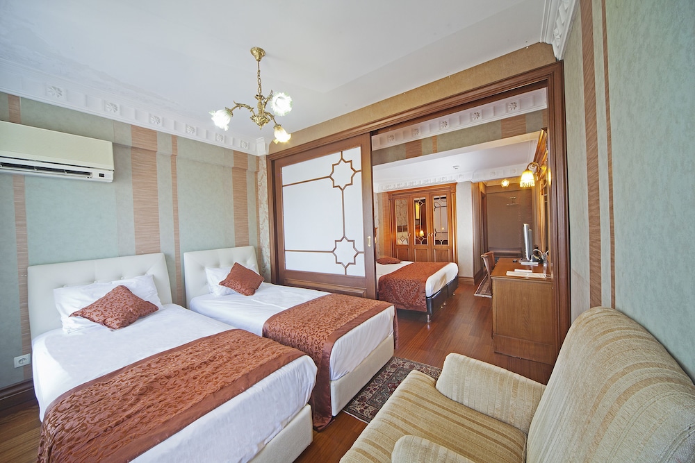 Sumengen Hotel 6/58