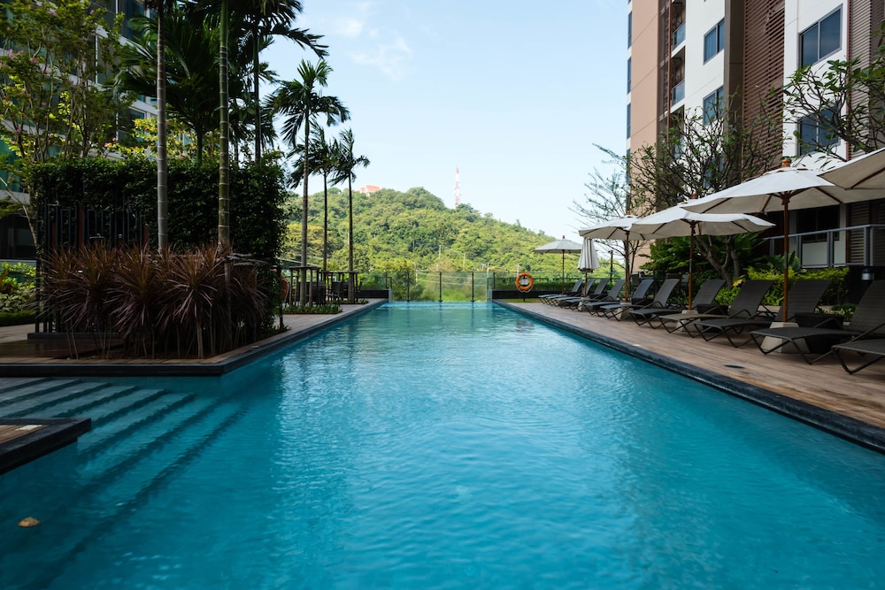 Unixx South Pattaya By Grandisvillas 9/69