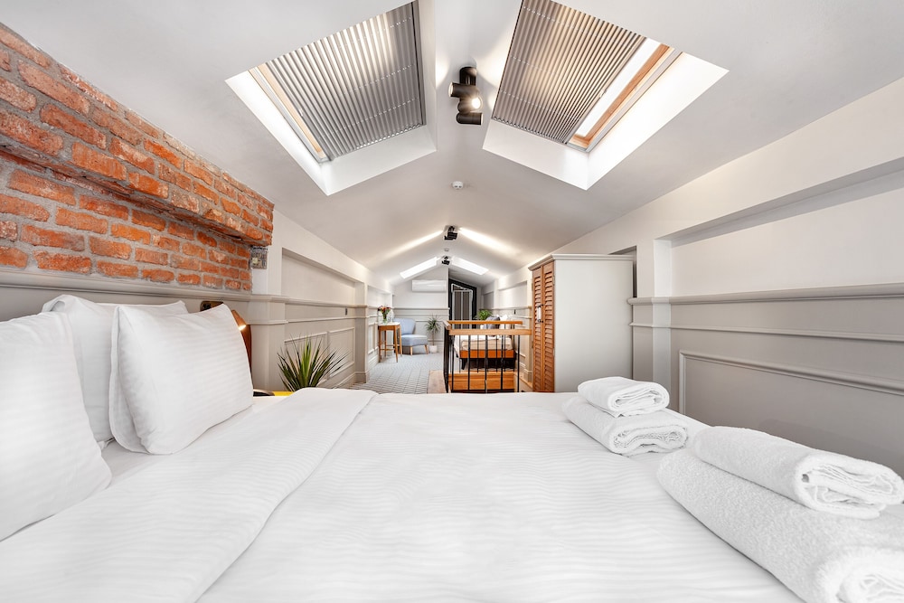 Room, King Bed, Sofa, Balcony, Attic