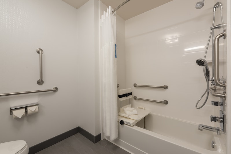 Hampton Inn & Suites By Hilton Xenia Dayton 22/24