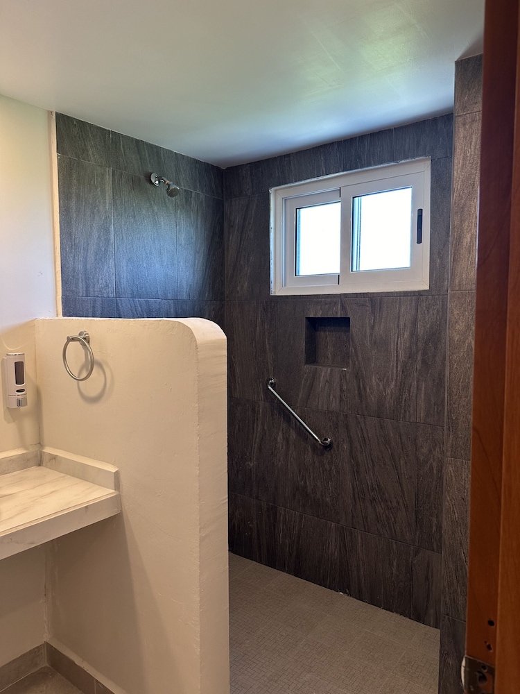 Oneiro Suites 2/41