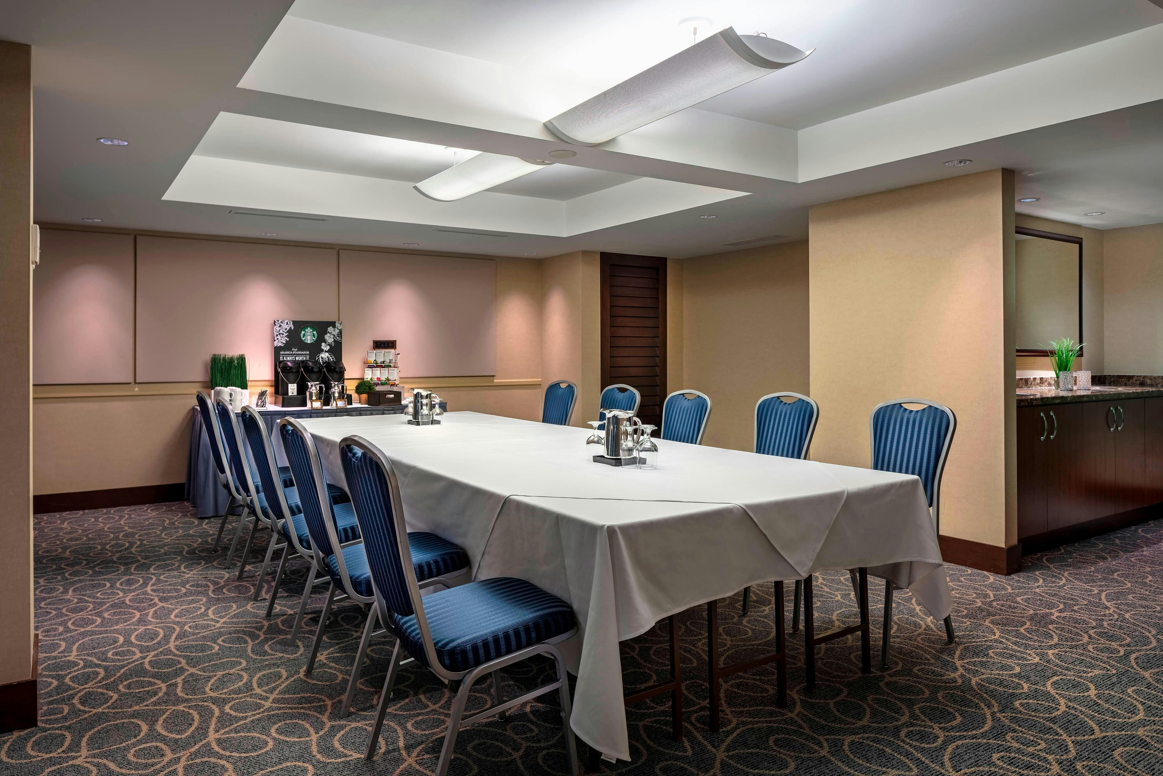 Delta Hotels by Marriott Burnaby Conference Centre 40/46