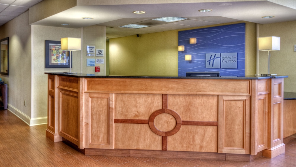 Holiday Inn Express Greenville 5/64