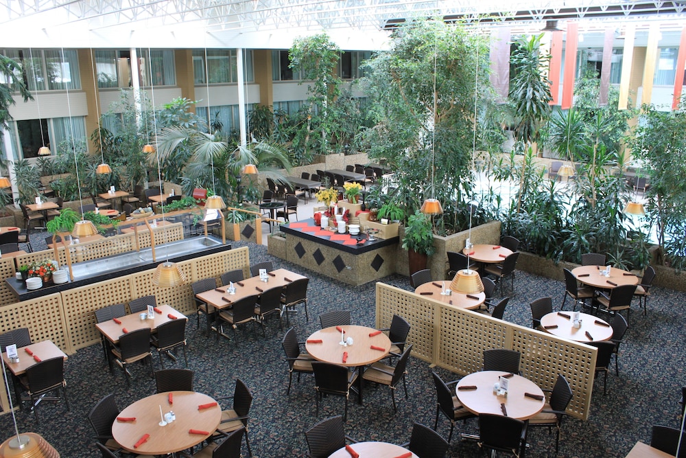 Westlock Inn & Conference Centre 35/40