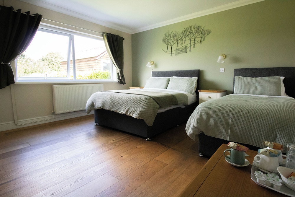 Lovesgrove Country Guest House 10/50