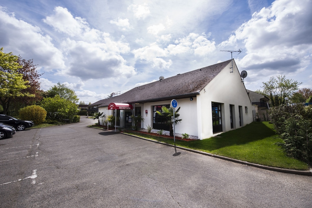Hotel Pavillon Des Gatines 24/27