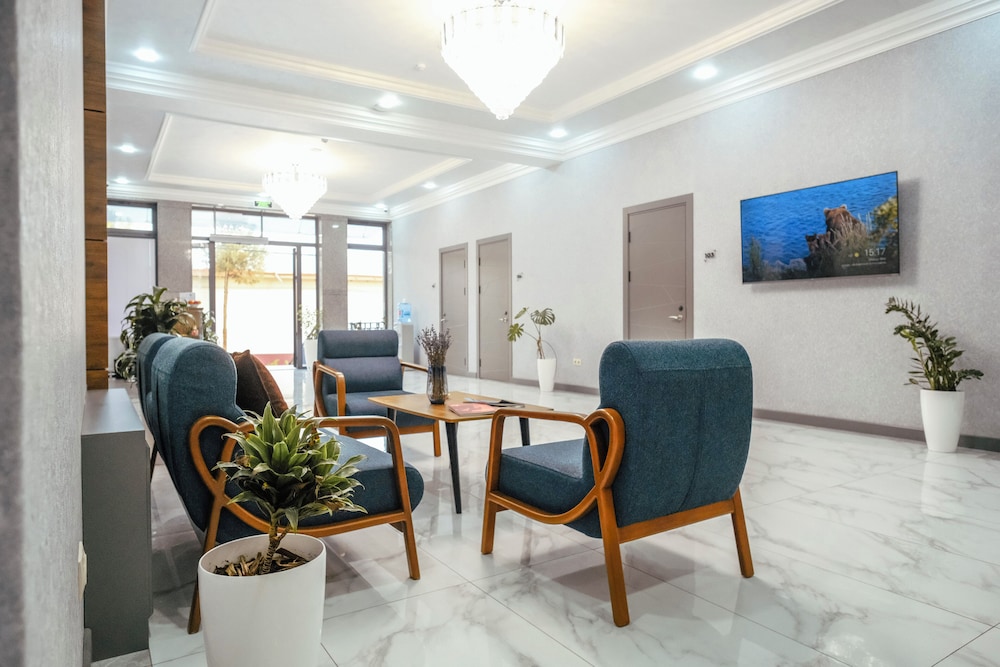 Parklane Hotel 25/44