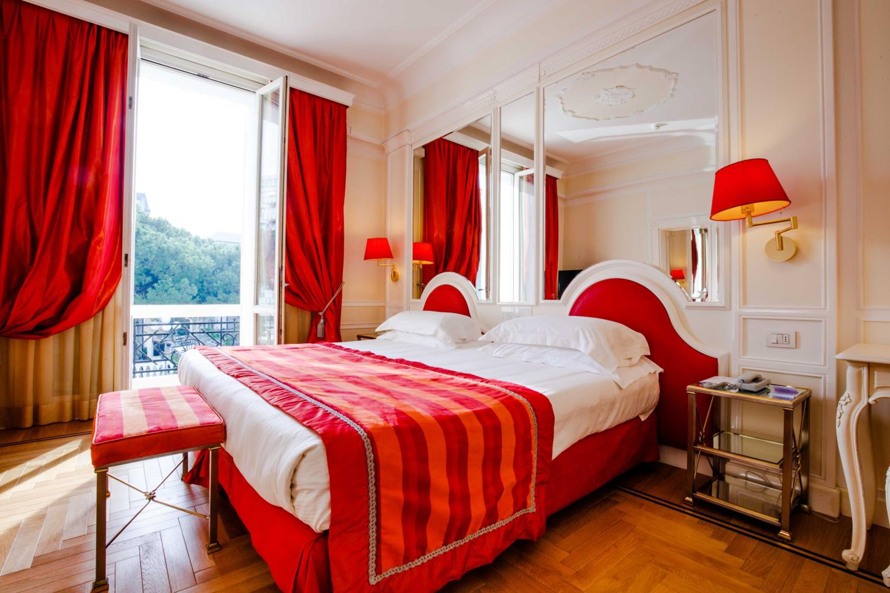 غرفة ديلوكس بسرير مزدوج أو سريرين منفصلين، Grand Hotel Des Bains 5/10