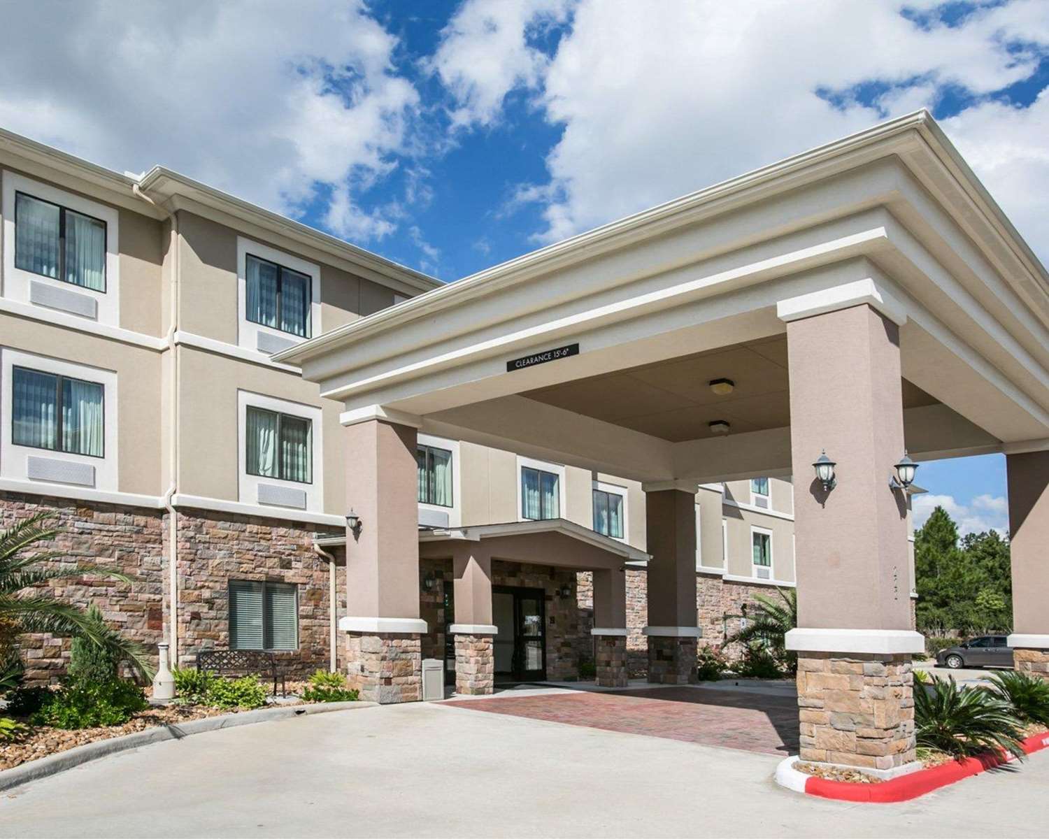 Restwell Inn Suites Houston 44/45