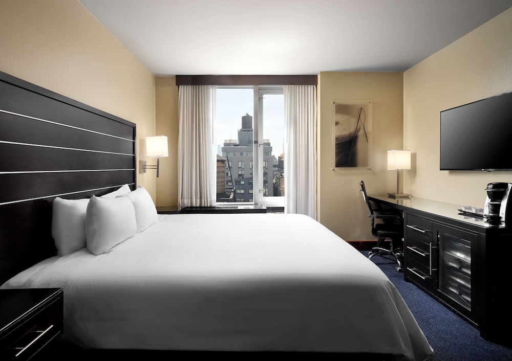 Hilton New York Fashion District 12/61
