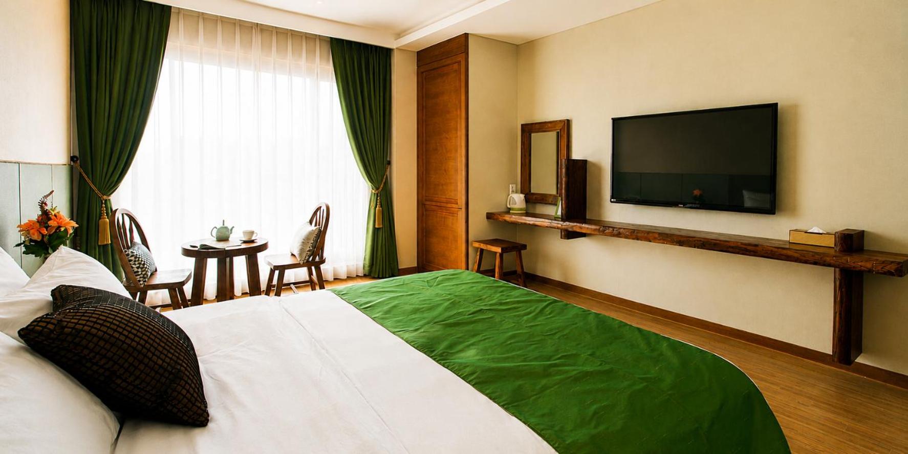Login Hotel 14/24