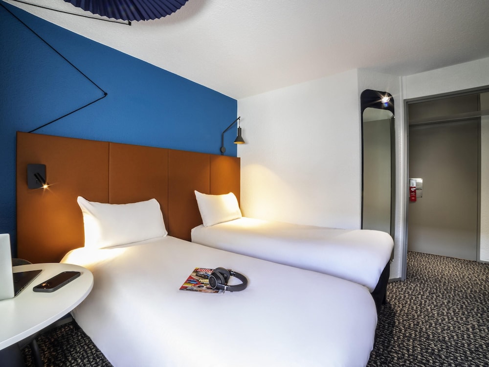 Ibis Porte De Bercy 22/69