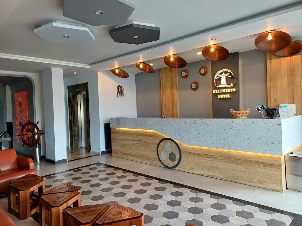 Del Puerto Hotel Aliaga 4/37