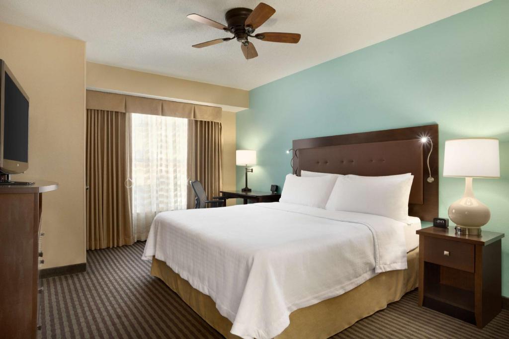 2 Bedrooms, Suite, 2 King Beds, 2 Bathrooms, Accessible