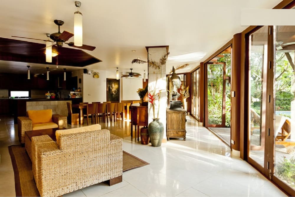 Himmaphan Phuket 11/30