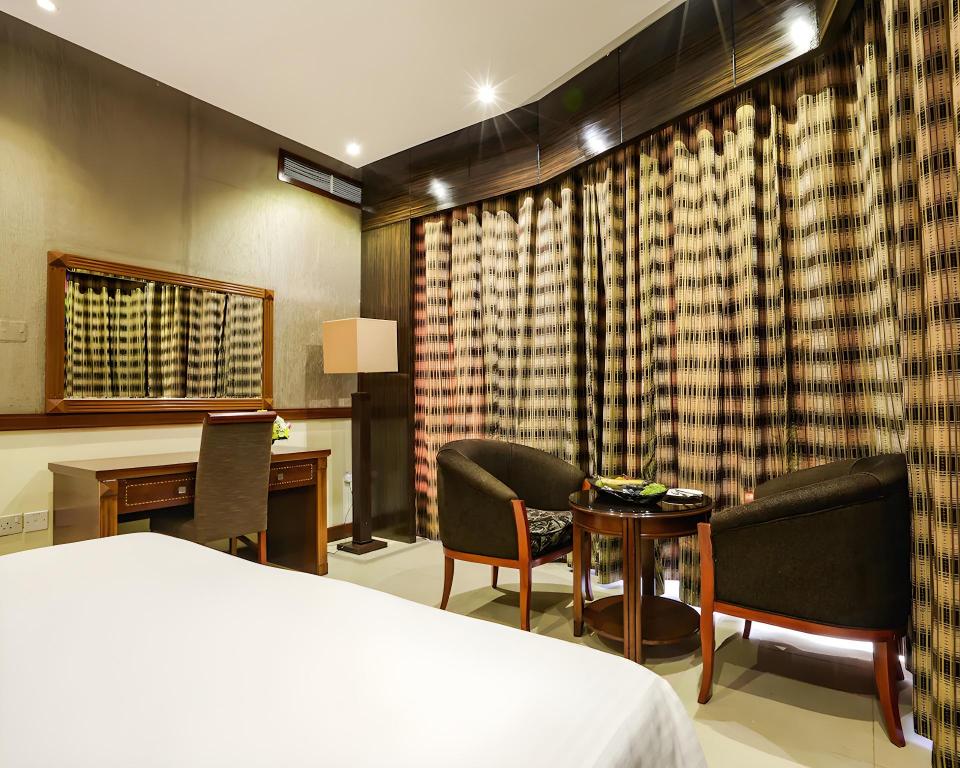Vendome Plaza Hotel