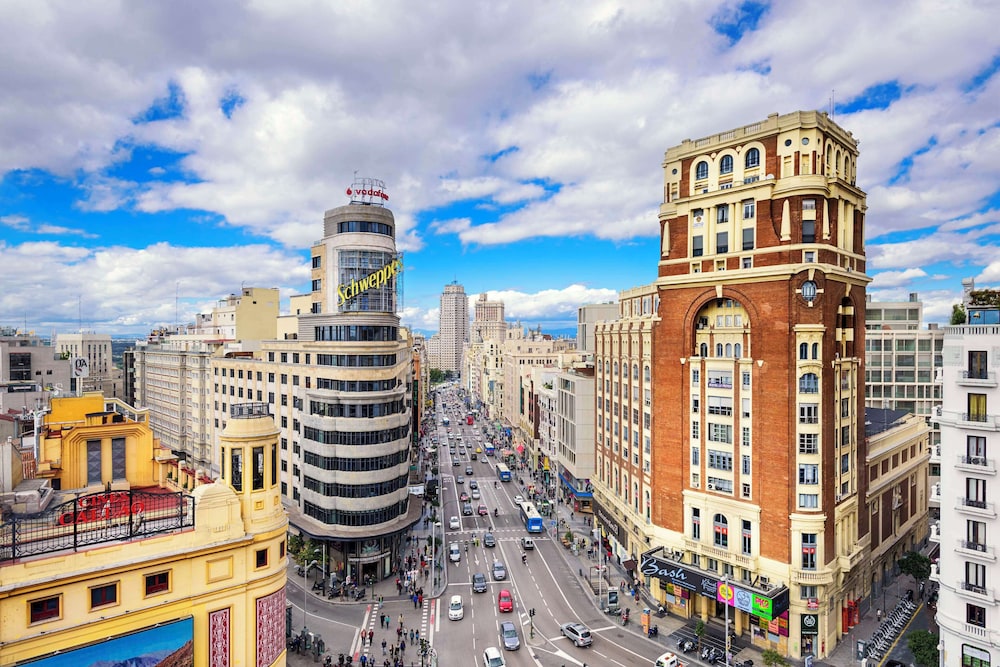 Nh Madrid Barajas Airport 29/32