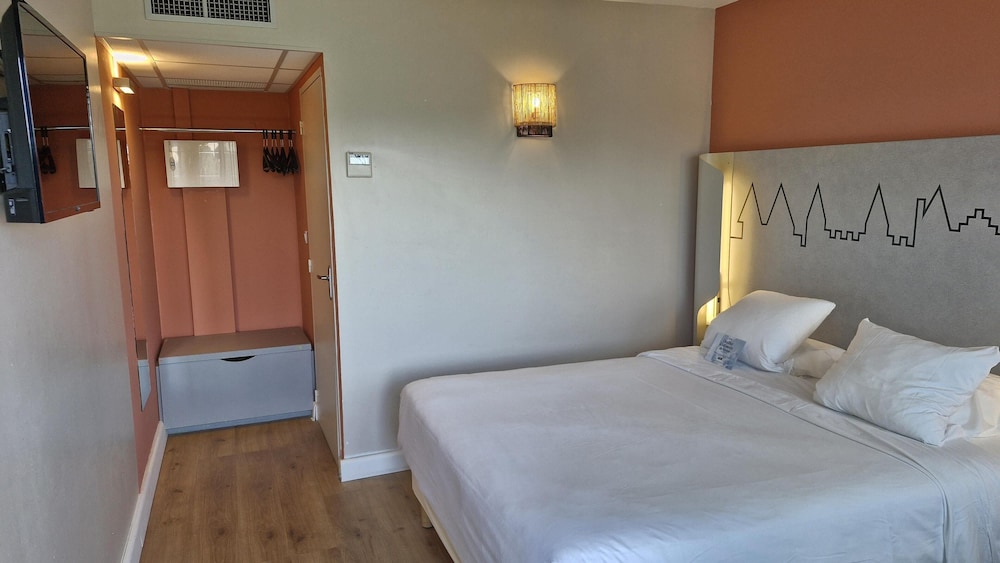 Hotel KYRIAD CARCASSONNE - Aeroport 14/49