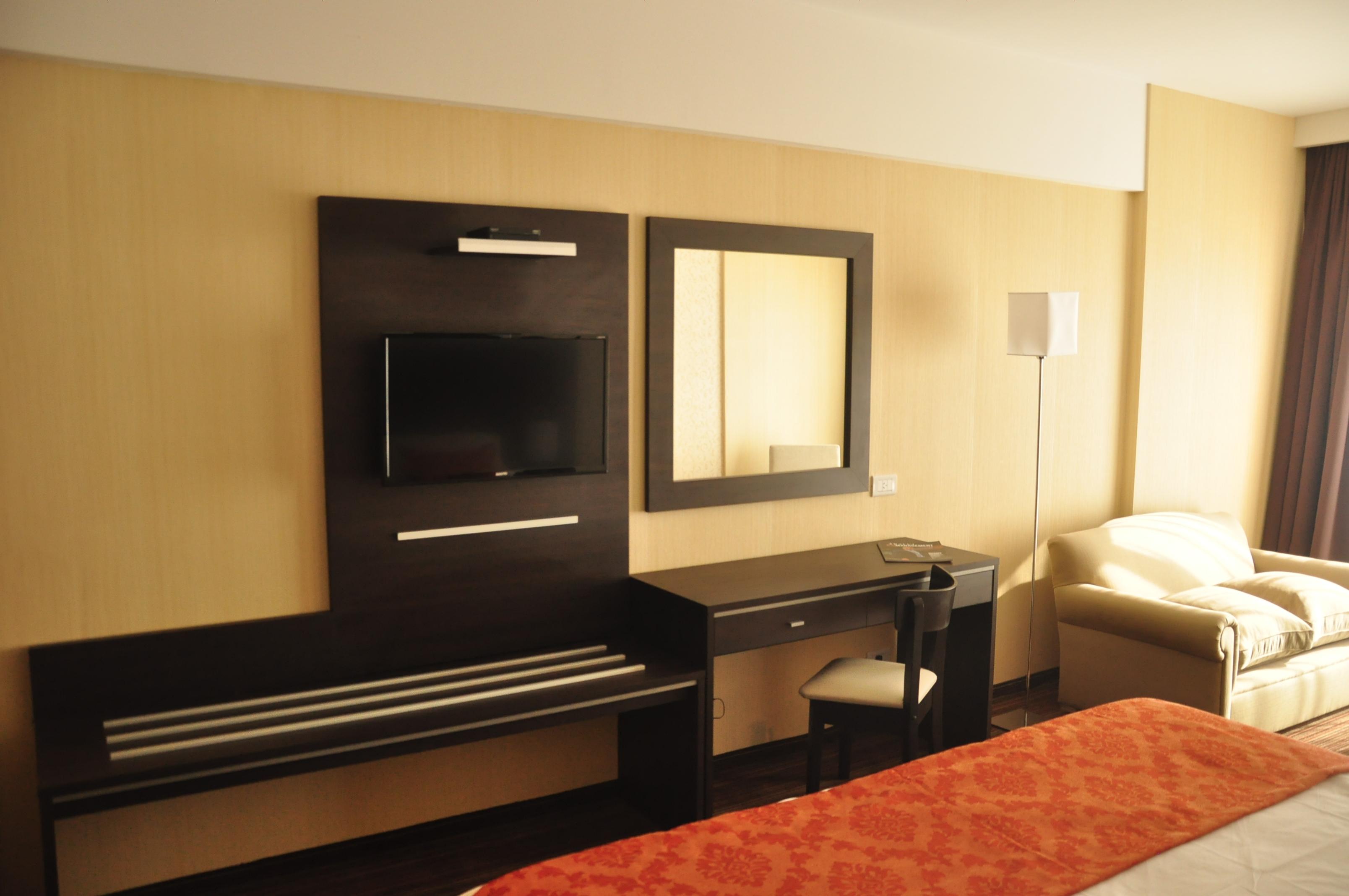 Howard Johnson Hotel Pergamino 15/20
