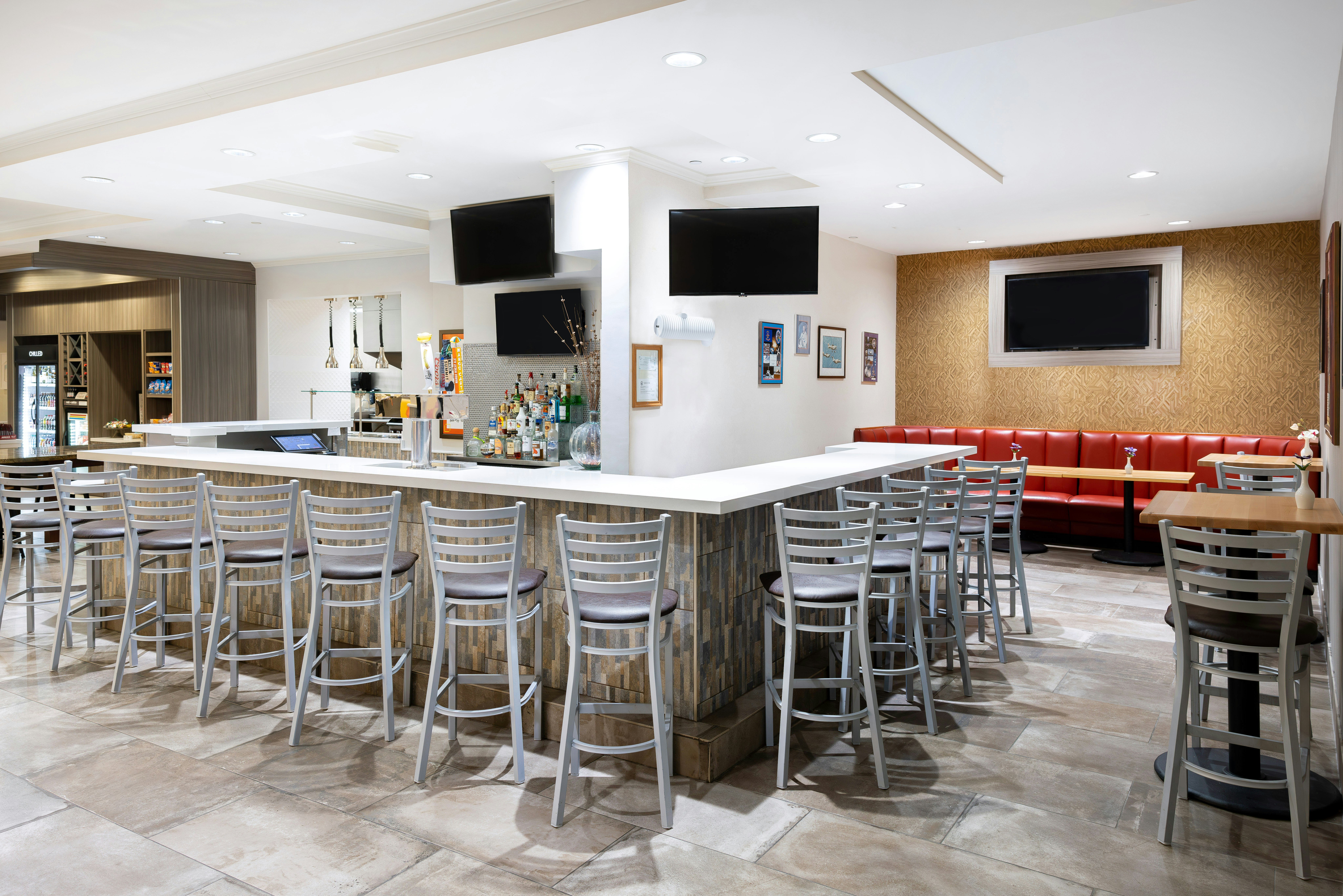 Hilton Garden Inn Grand Forks - UND 26/39