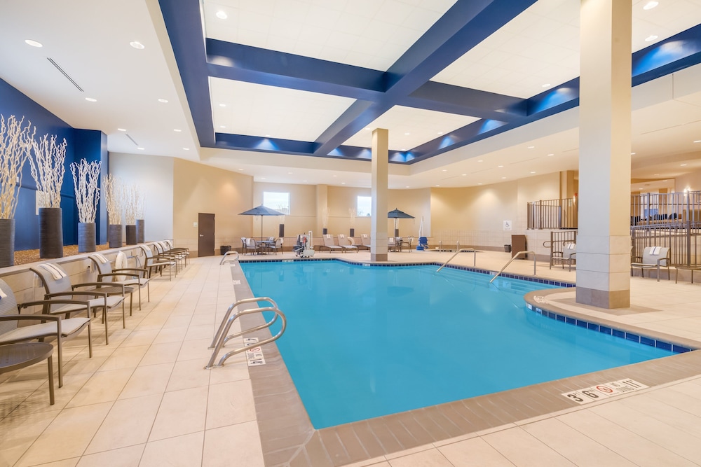 swimming pool spa