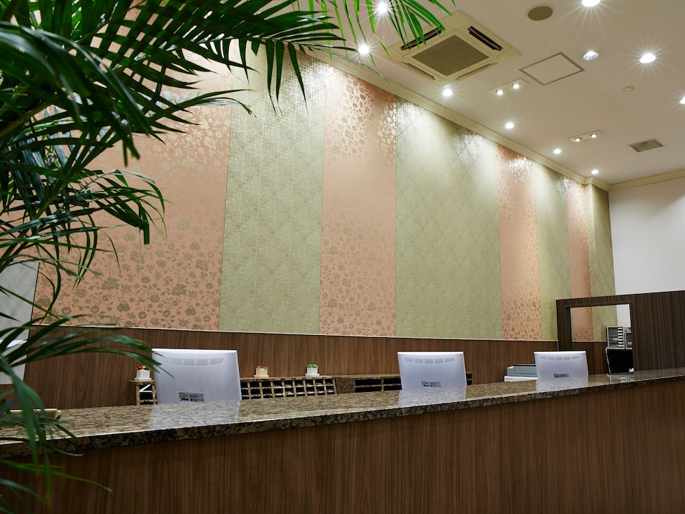 S.Training Center Hotel 10/58