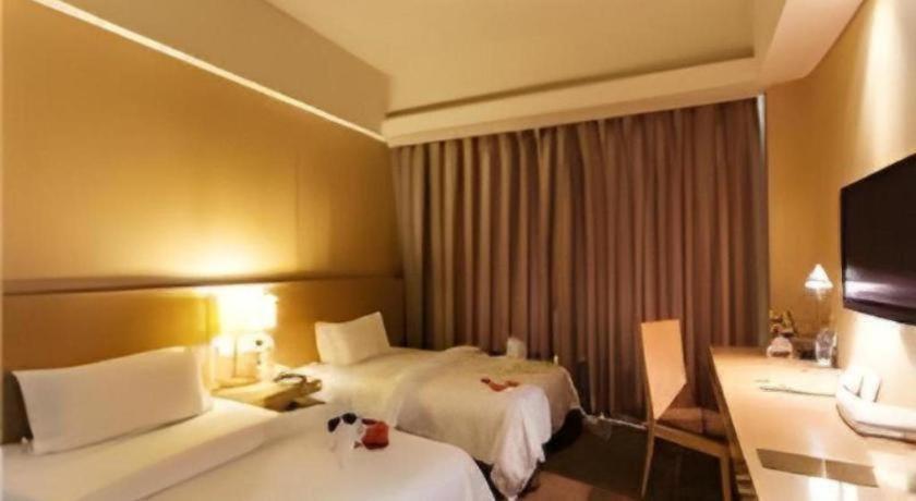 Metropolo Langfang Wanda Square 27/40