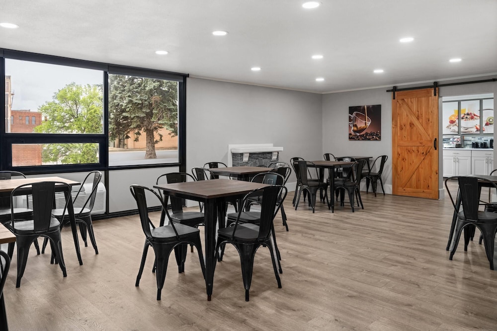 Baymont by Wyndham Great Falls City Center 39/60