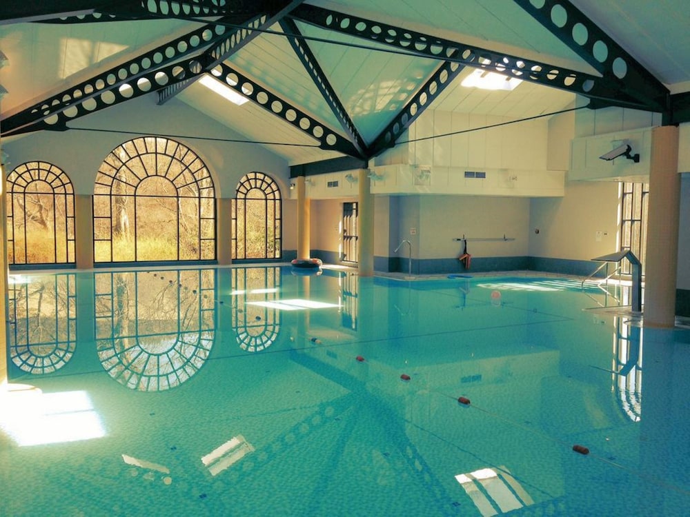 Peebles Hydro Hotel 50/74