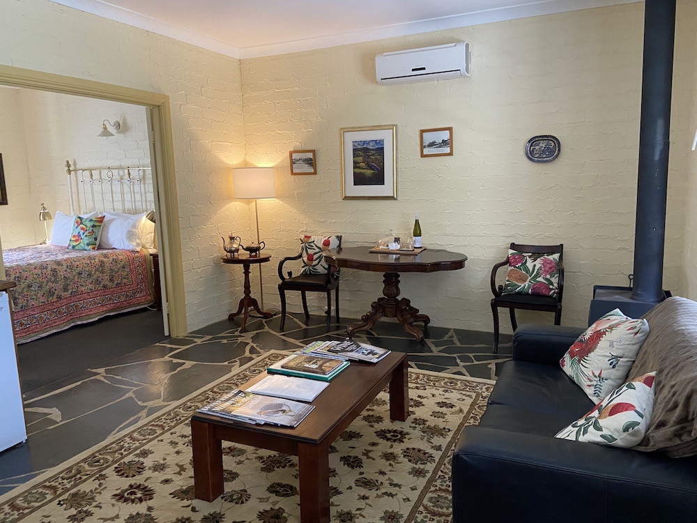 Battunga Bed & Breakfast 30/62