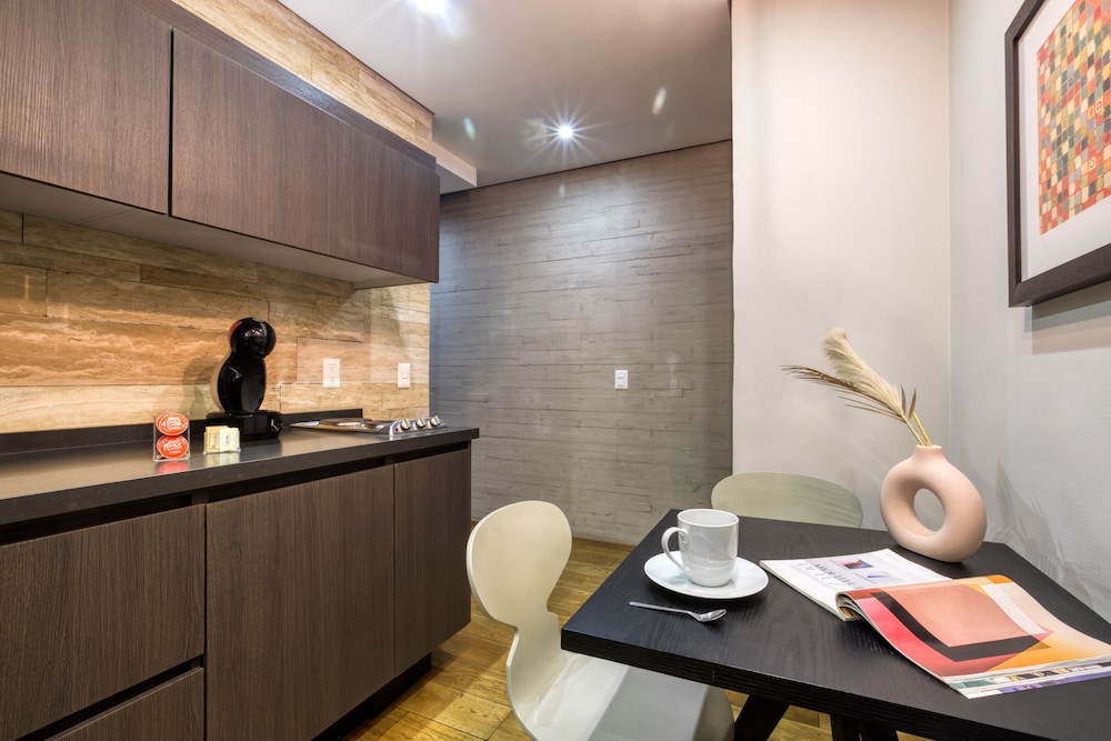 AR 218 Hotel by ULIV 29/58