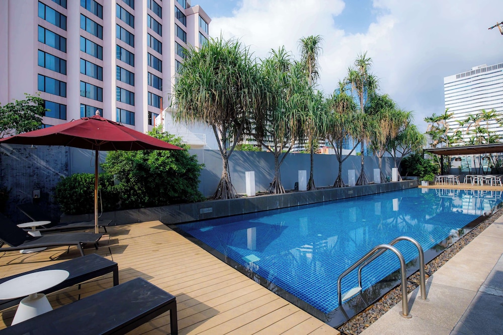 PARK PLAZA BANGKOK(SOI 18) 6/75