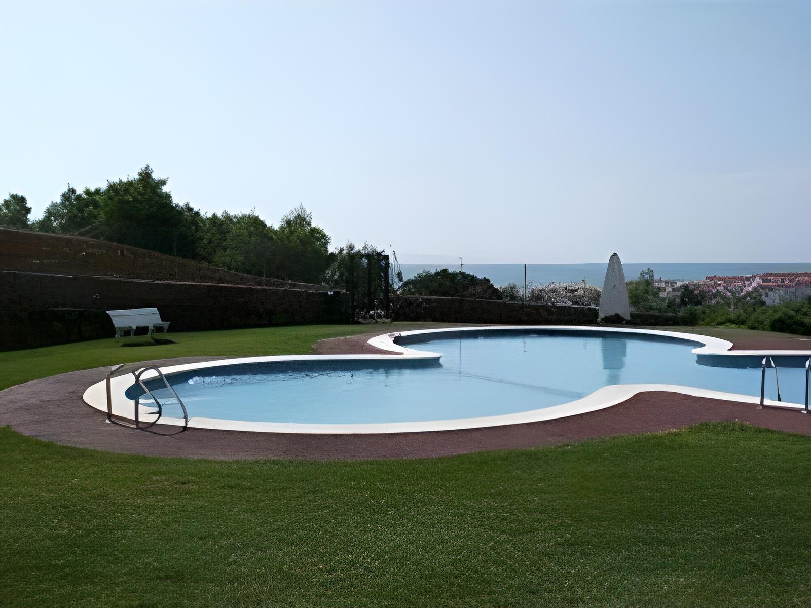 APARTAMENTOS COSTA AZAHAR 3000 40/41