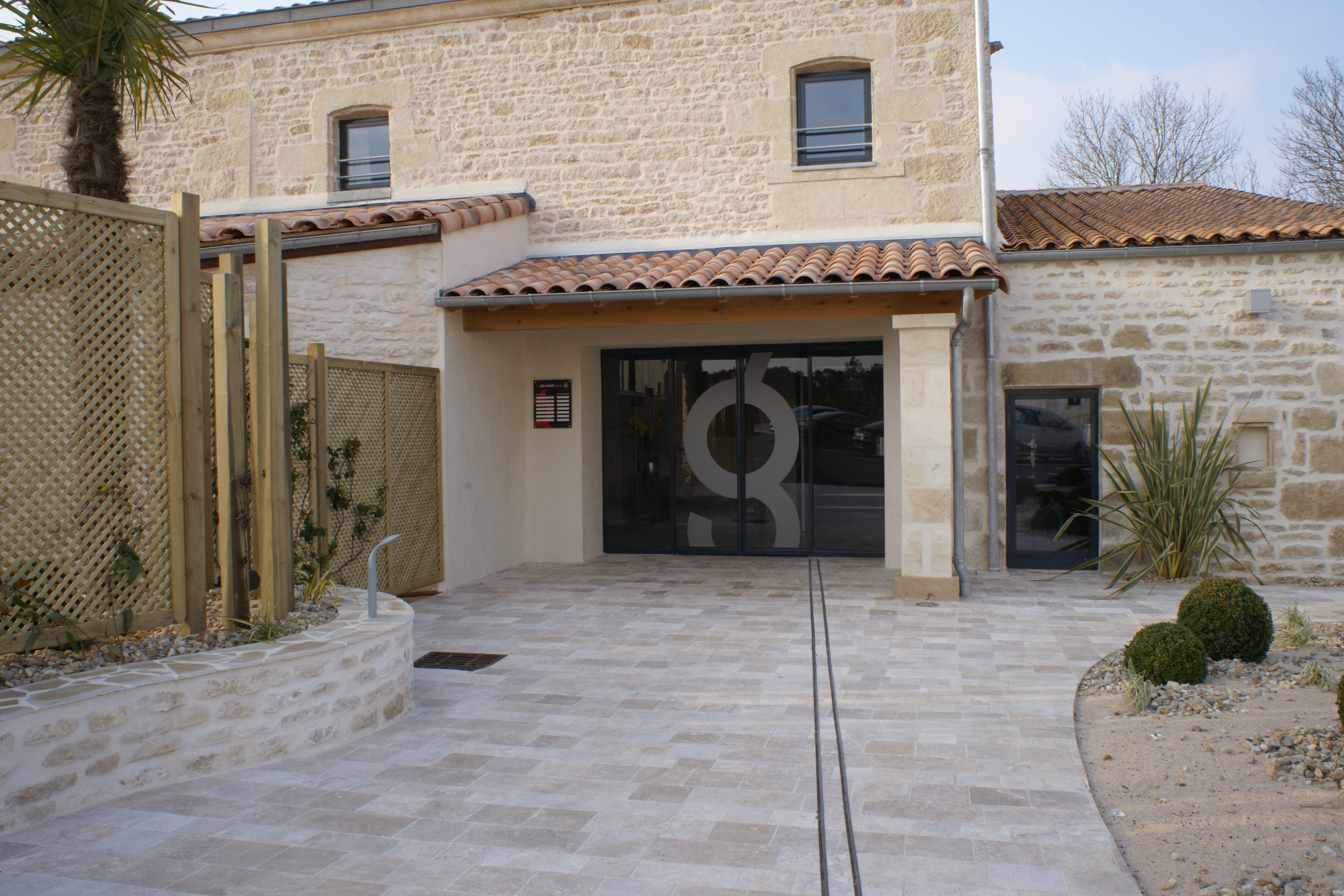 Hotel The Originals Niort La Grange 44/50