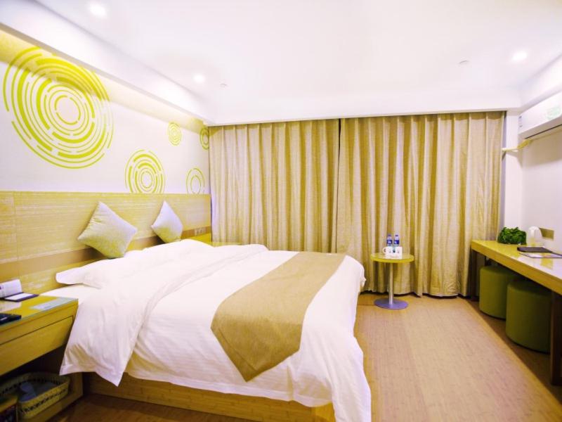 GreenTree Inn Anhui Suzhou Si District Bianhe Avenue Business Hotel 15/23