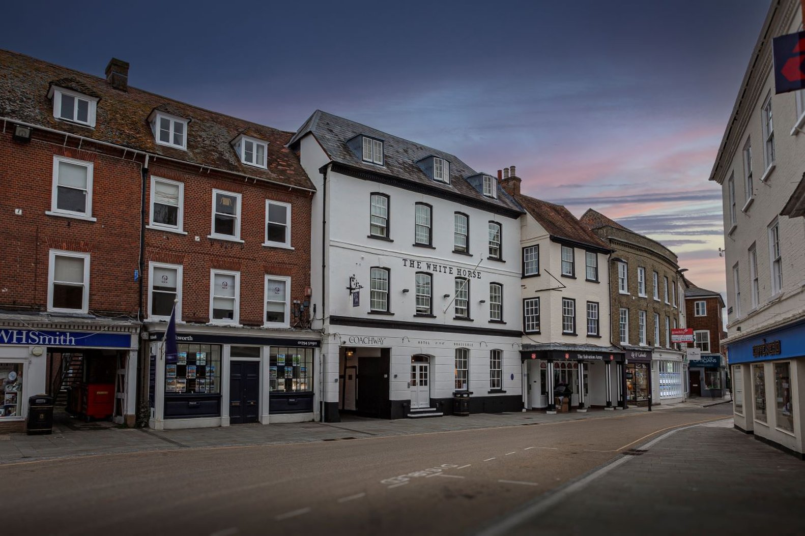 The White Horse Hotel Brasserie 52/59