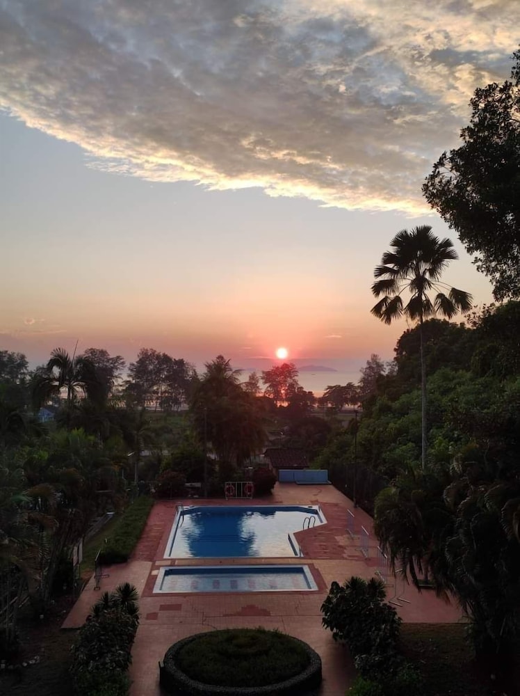 Mersing Merlin Inn 42/50