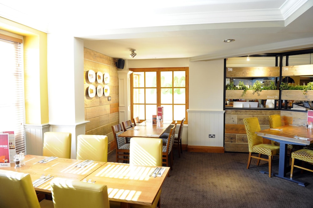 Premier Inn Petersfield 35/40