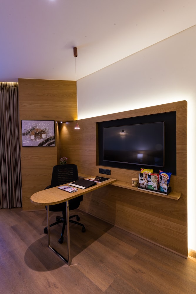 The Fern Residency Jamnagar 26/50